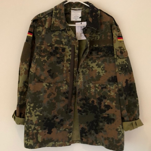 Soniush dark camouflage jacket - Picture 1 of 2